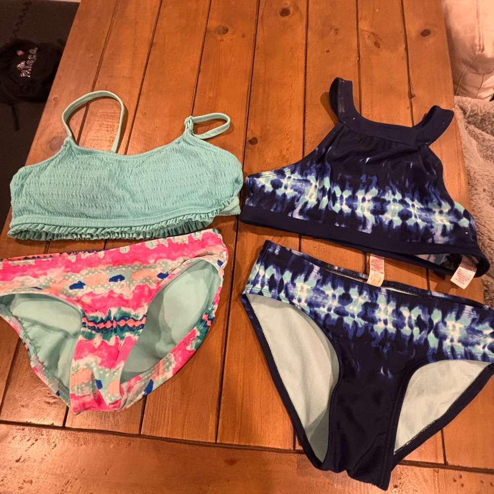 🌟HP🥳😎Two justice bathing suits👙